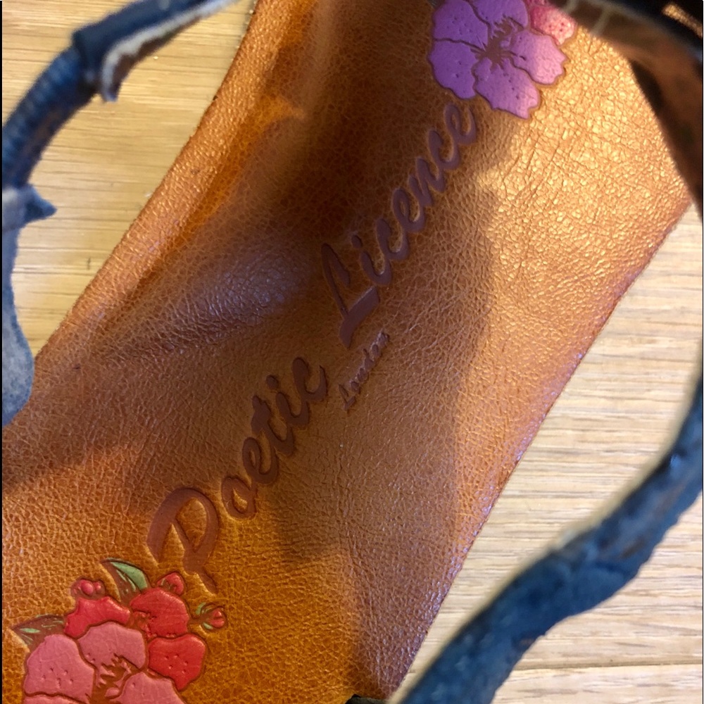 Poetic License thing Sandals size 9 - Picture 6 of 6